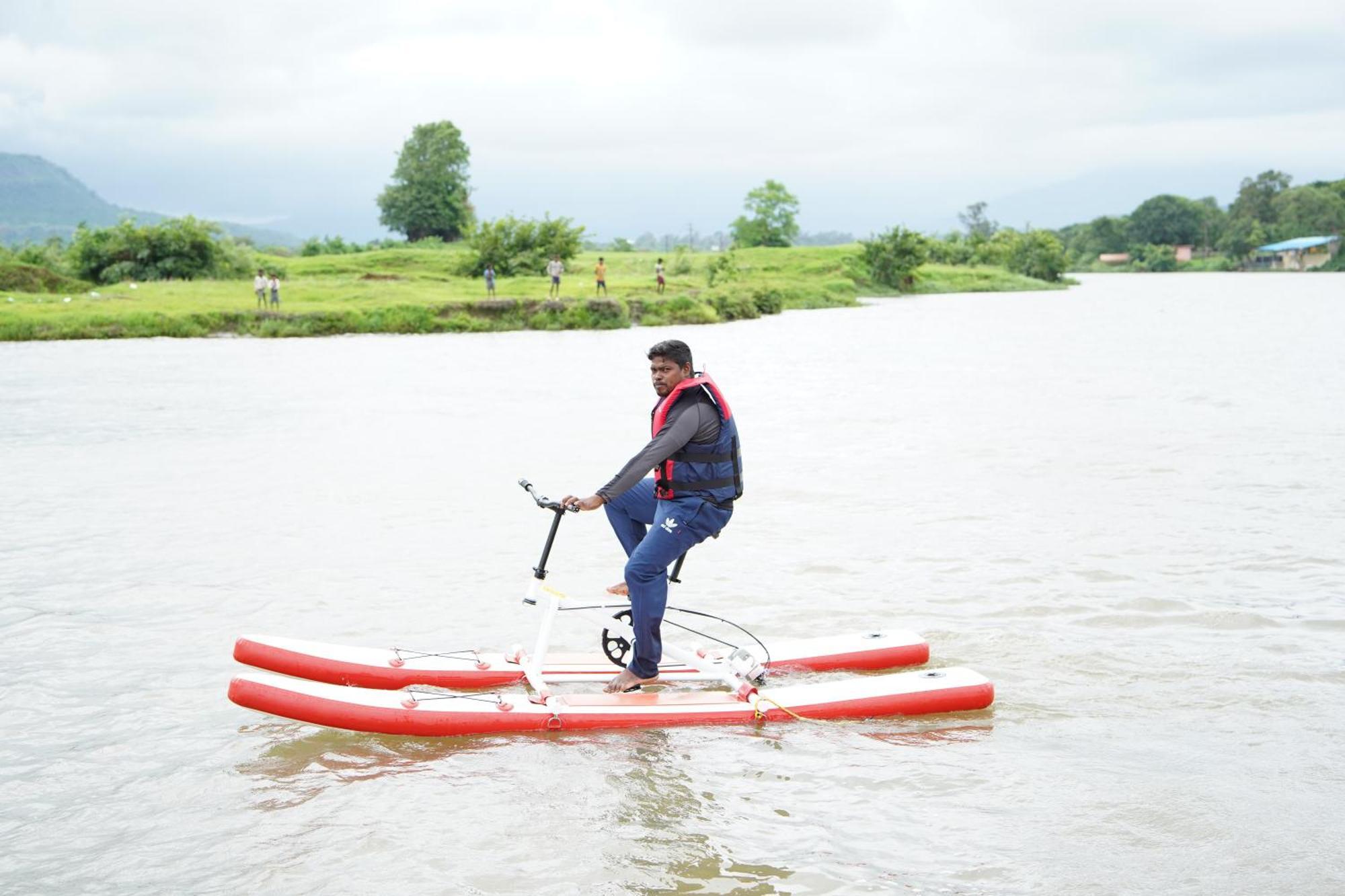 The Boat Club,Karjat Hotel Exterior foto