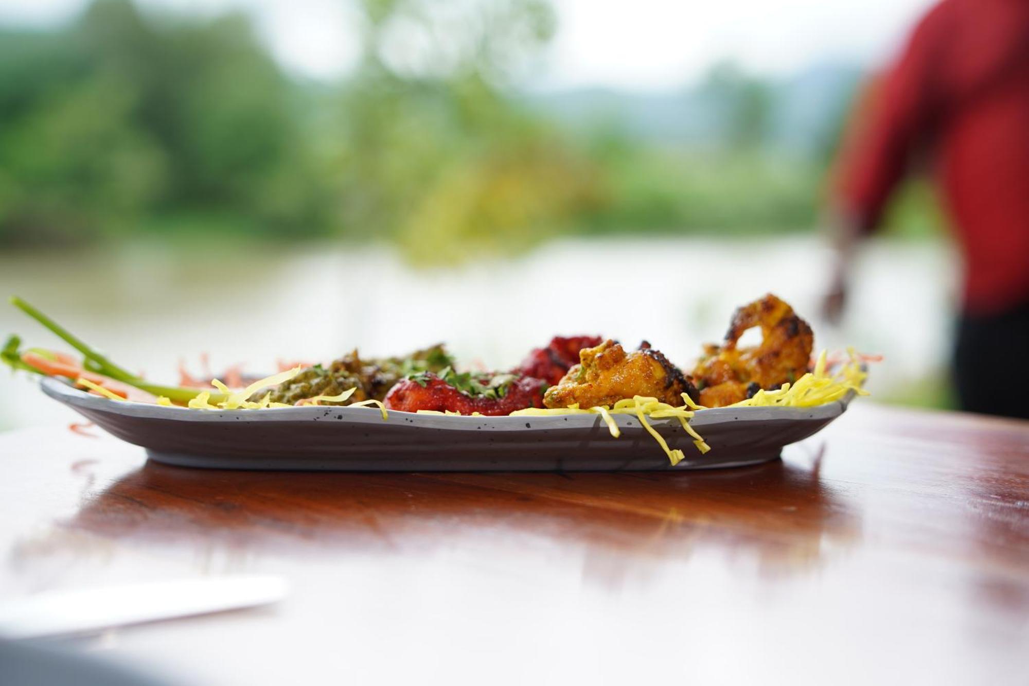 The Boat Club,Karjat Hotel Exterior foto